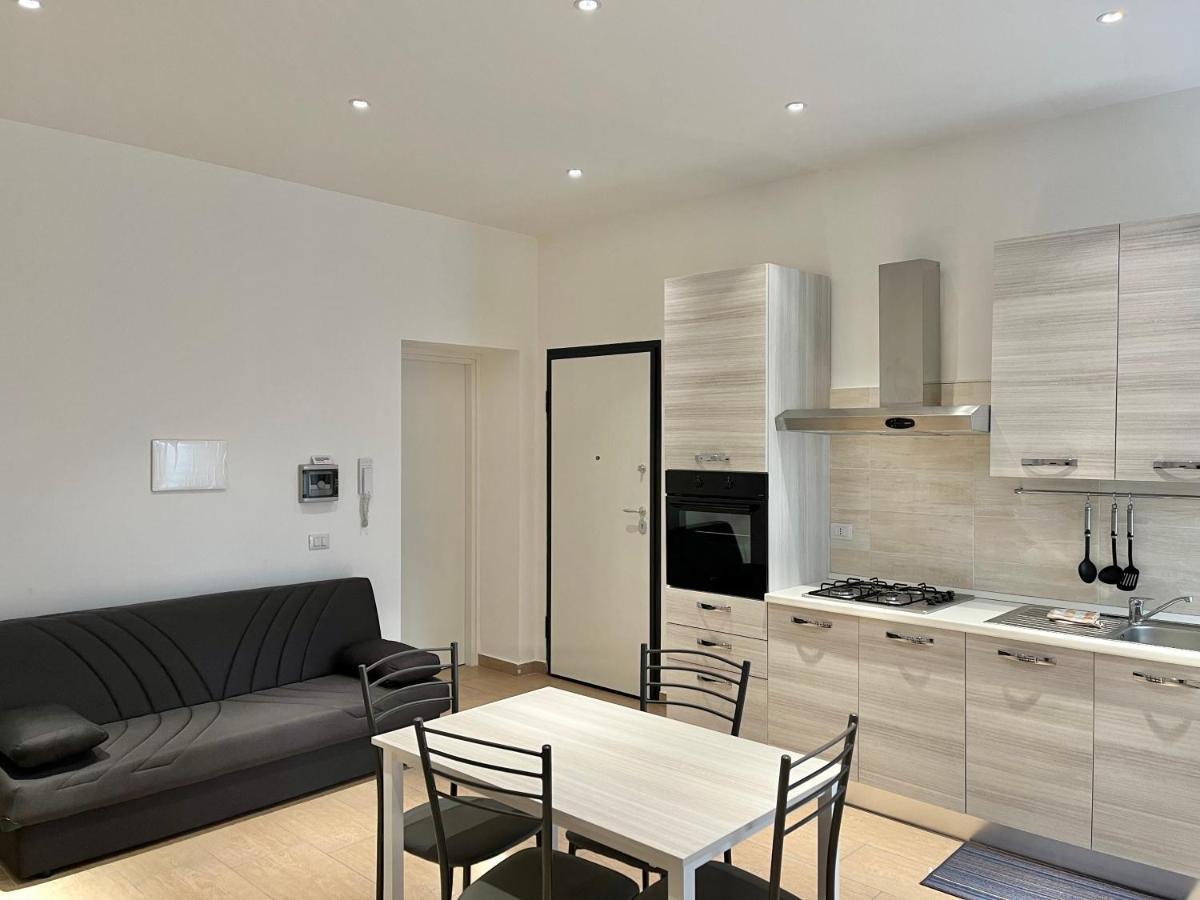 Appartement Palazzo Proietti Bilo 2 à Biella Extérieur photo
