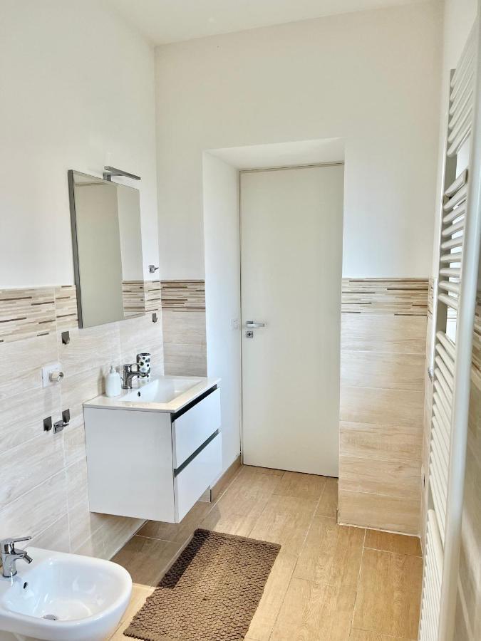 Appartement Palazzo Proietti Bilo 2 à Biella Extérieur photo